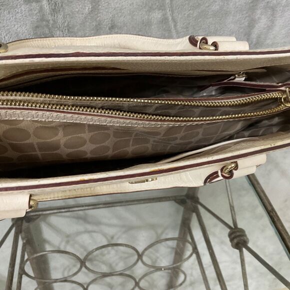 Kate Spade Leather Handbag/tote Ivory Triple compartment footed bag - Picture 15 of 16